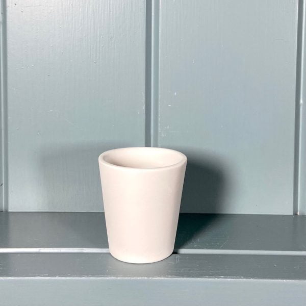 Contemporary egg cup