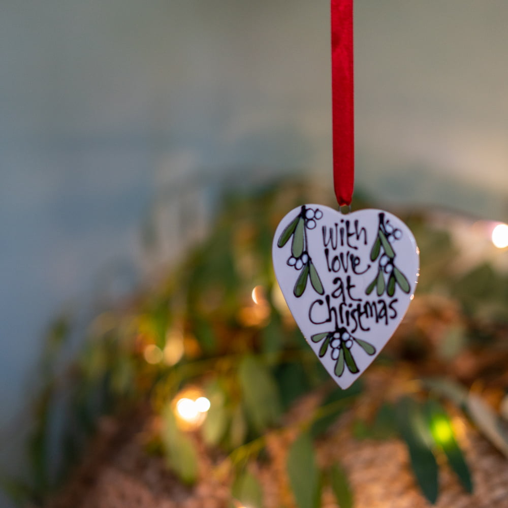 Mistletoe Heart Decoration - Image 2