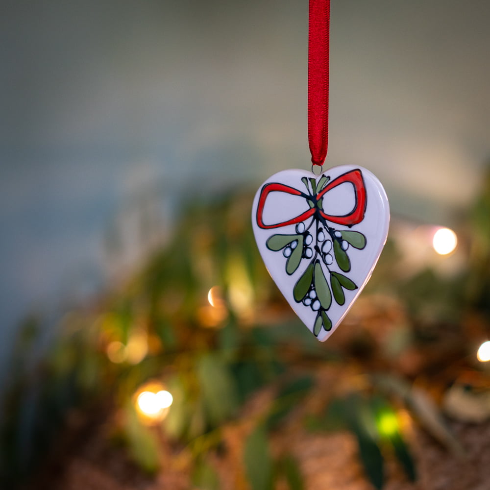 Mistletoe Heart Decoration
