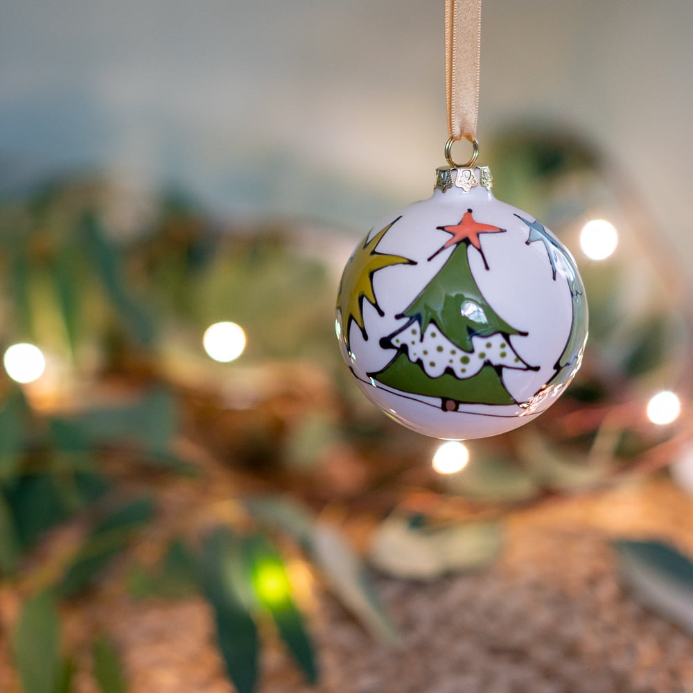 Small Bauble with Robin and Christmas Tree
