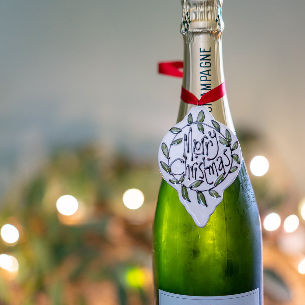 Hanging Flat Retro Bauble