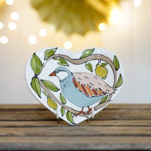 Partridge heart plate by Thea Cutting, Gallery Thea